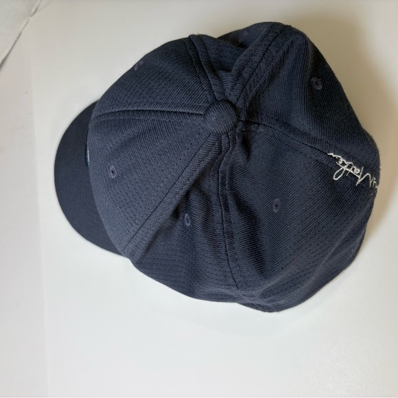 Travis Mathew B-BAHAMAS FITTED HAT Navy - Picture 7 of 12